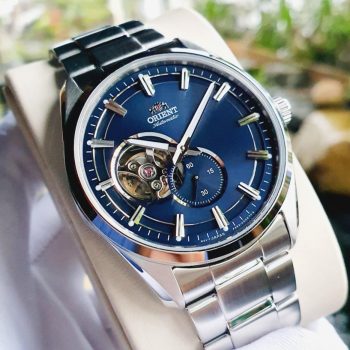 Dong ho Orient Automatic RA AR0003L10B 2