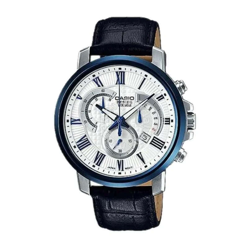 Thiết kế giản đơn mà tinh tế, lịch lãm, nam tính, mặt kính khoáng cường lực cao cấp. Casio Beside BEM-520BUL-7A2 - Thiết kế giản đơn mà tinh tế, lịch lãm, nam tính, mặt kính khoáng cường lực cao cấp. Đồng hồ nam Casio BEM-520BUL-7A2 các chữ số được chọn tông chữ la mã tạo nên phong cách cổ điển dành cho phái nam, vỏ viền ngoài được được phủ màu xanh nổi bật trẻ trung, kết hợp cùng bộ dây da nâu đầy nam tính.